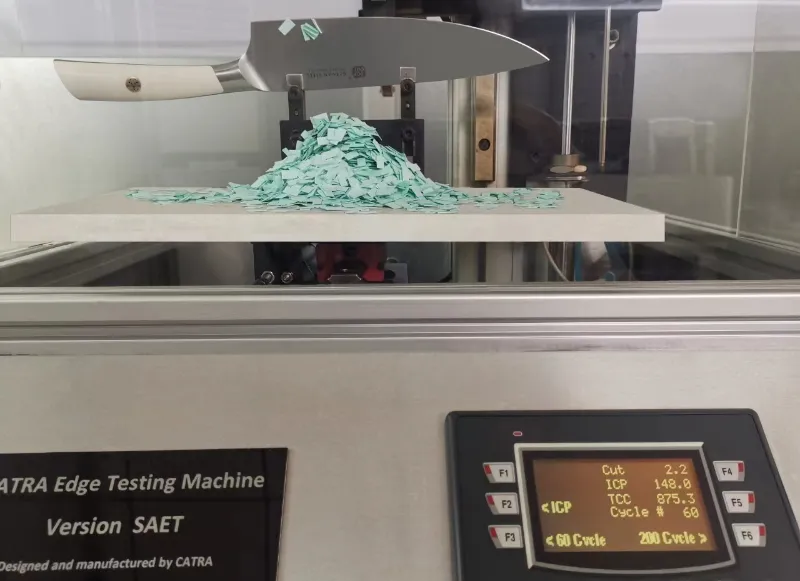 トップカットの製造施設